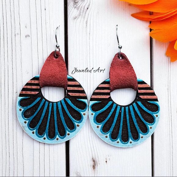 Pre-order Hand-Painted Showgirl Inspired Deco Fan Burst Wood Earrings - Picture 3 of 6